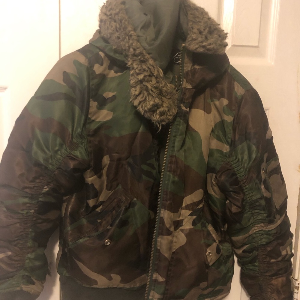 nice Jacket - Picture 2 of 3